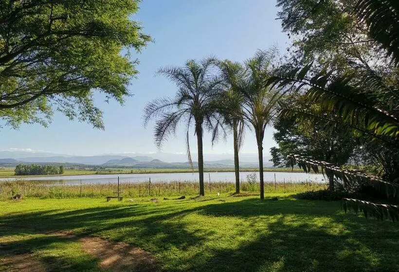 ホテル Drakensberg Bush Lodge And Backpackers