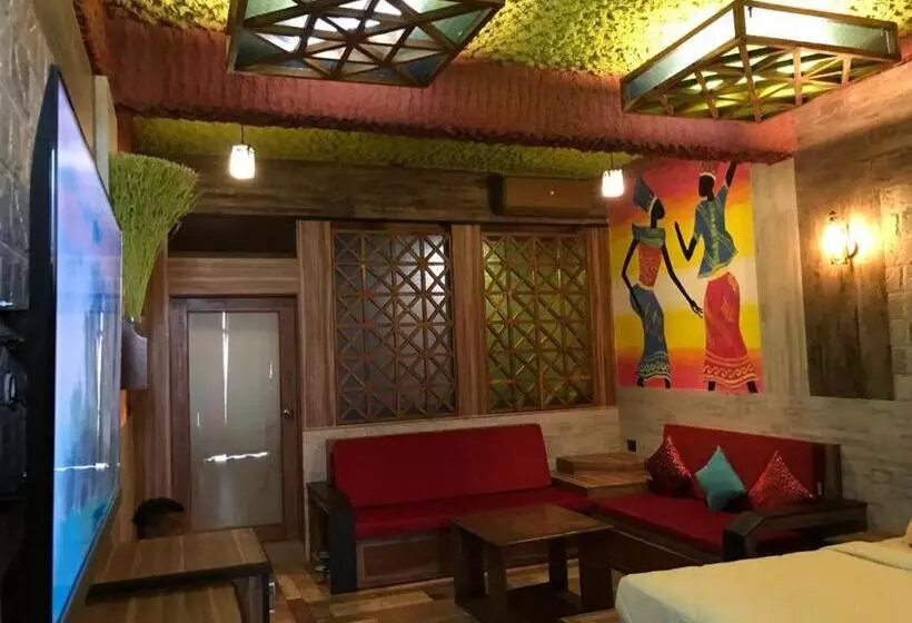 Hotelli Shivaaz Holiday Farms   Near Mopa Airport Goa