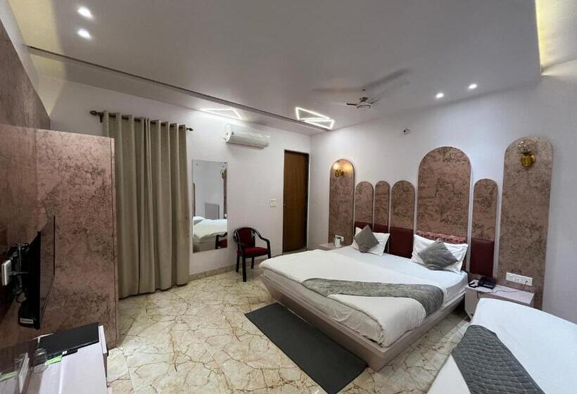 Hotel Shree Darshnam