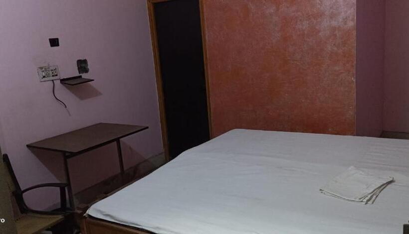 Отель Spot On 88676 Prominent