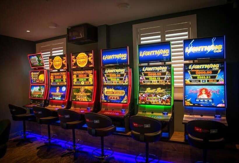 בית מלון כפרי The Amberley