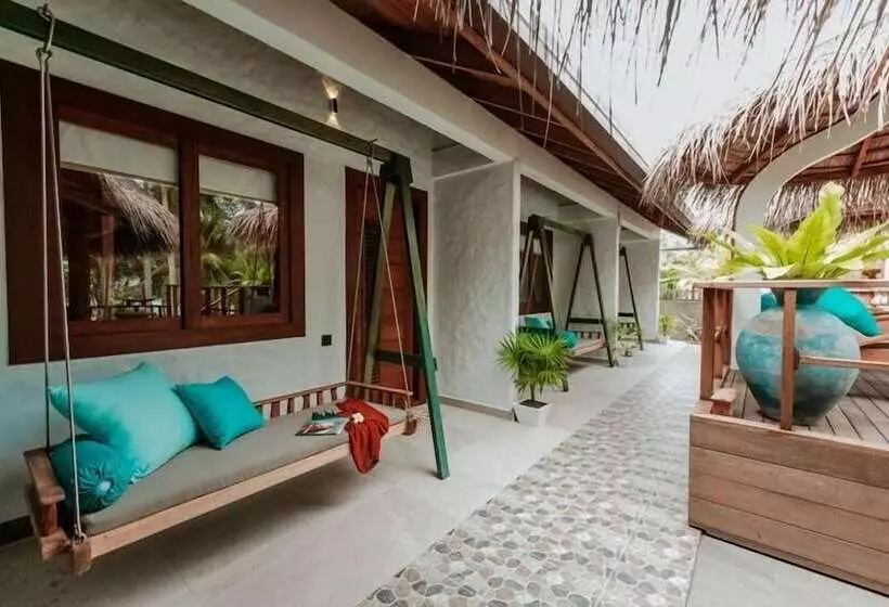 Island Luxury Boutique Hotel   Fulhadhoo