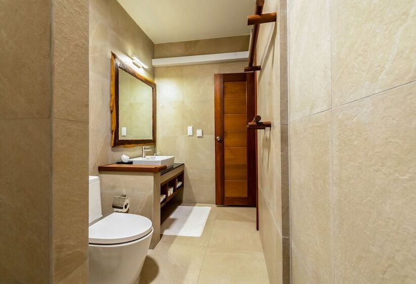 Island Luxury Boutique Hotel   Fulhadhoo