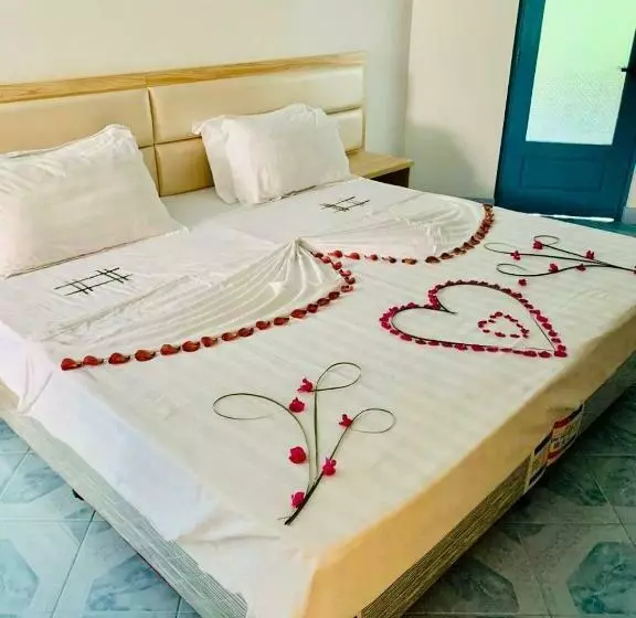 پانسیون Beach Home Vashafaru