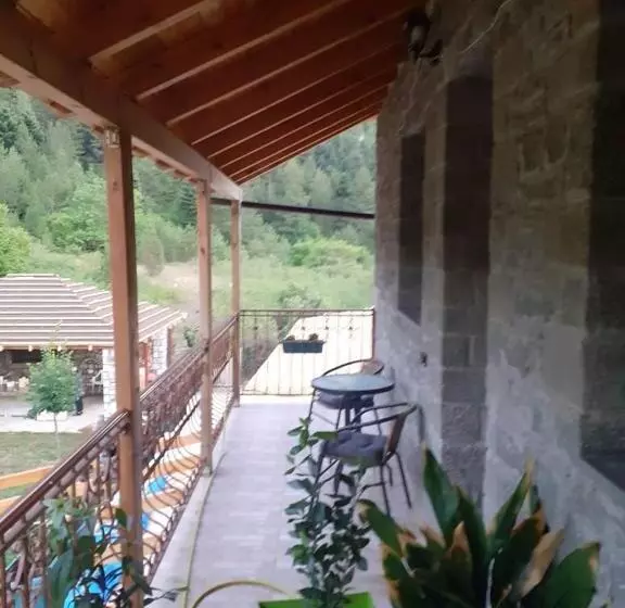 ペンション Bujtina Vila Dodo