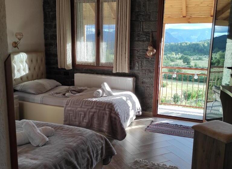 بنسيون Bujtina Vila Dodo