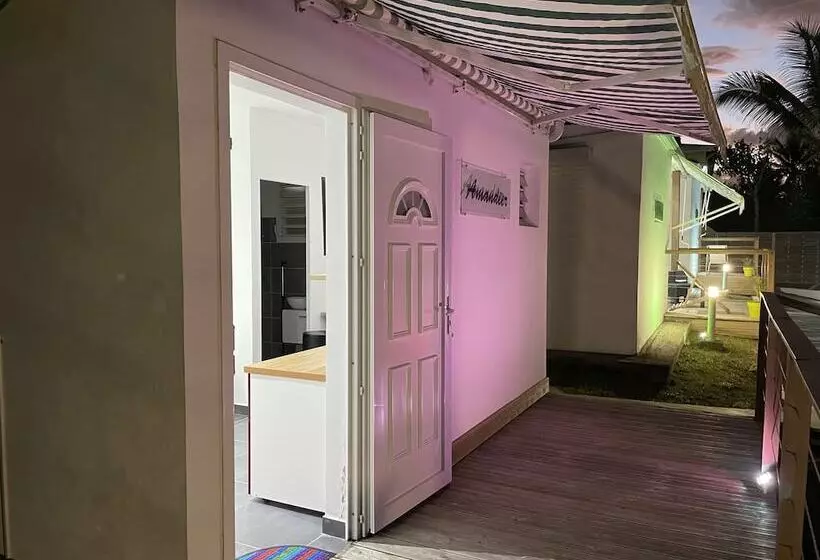 پانسیون Domaine Kaz A Bibi Charmant, Moderne Et Reposant