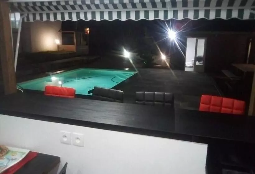 پانسیون Domaine Kaz A Bibi Charmant, Moderne Et Reposant