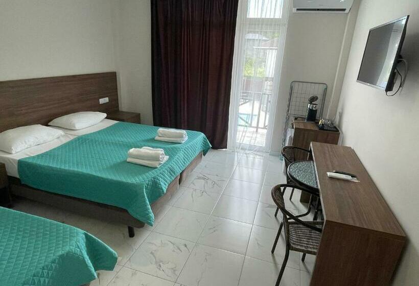 هاستل бугенвиллея