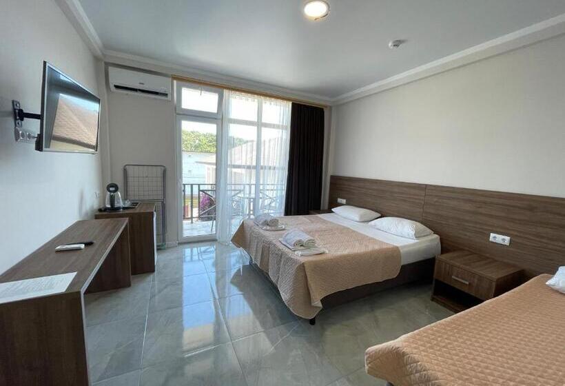 هاستل бугенвиллея