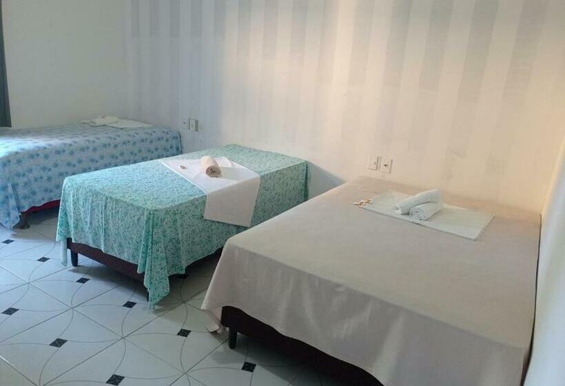 ユースホステル Pousada Rios Tour