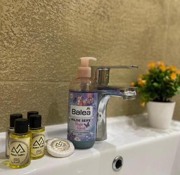 تختخواب و صبحانه Honey Valley Bjelašnica