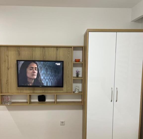 تختخواب و صبحانه Honey Valley Bjelašnica