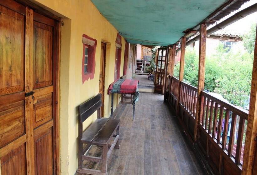 تختخواب و صبحانه Moutainbike House