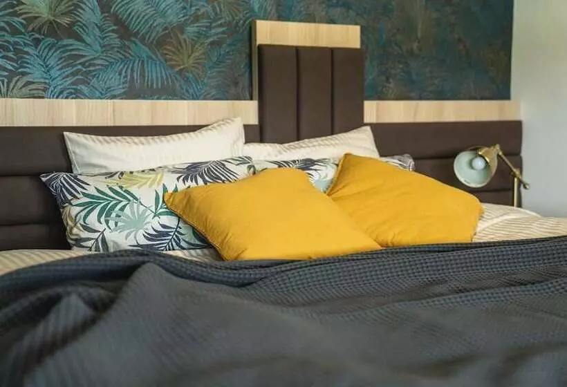 هتل B&b La Siesta