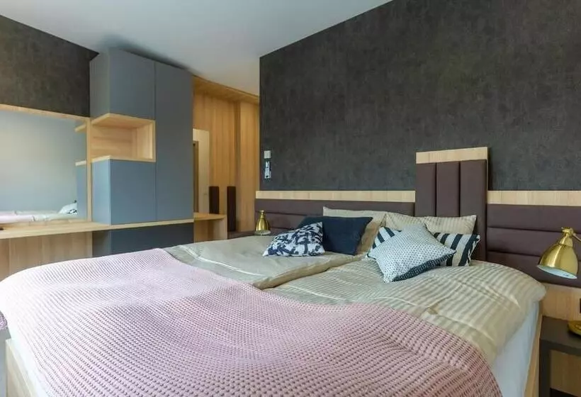 هتل B&b La Siesta