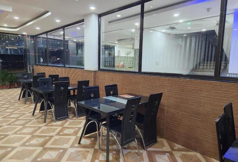 Hotel Golden Park Inn