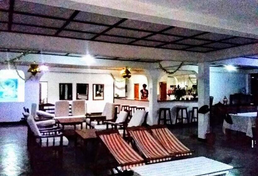 هتل Le Panoramique Ankify