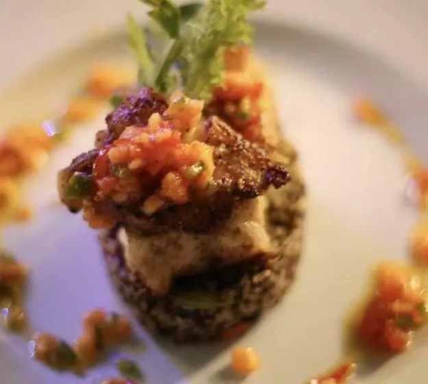 هتل Sunset Reef St. Kitts