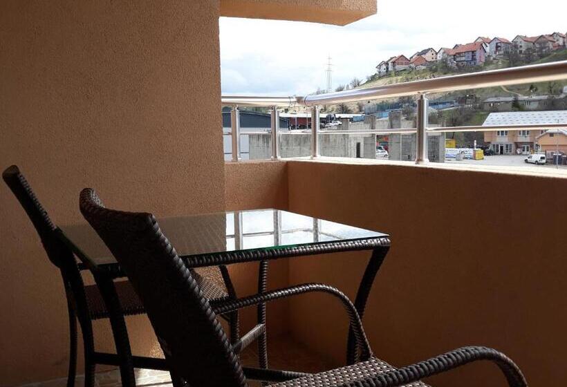 پانسیون Apartman Amalfi