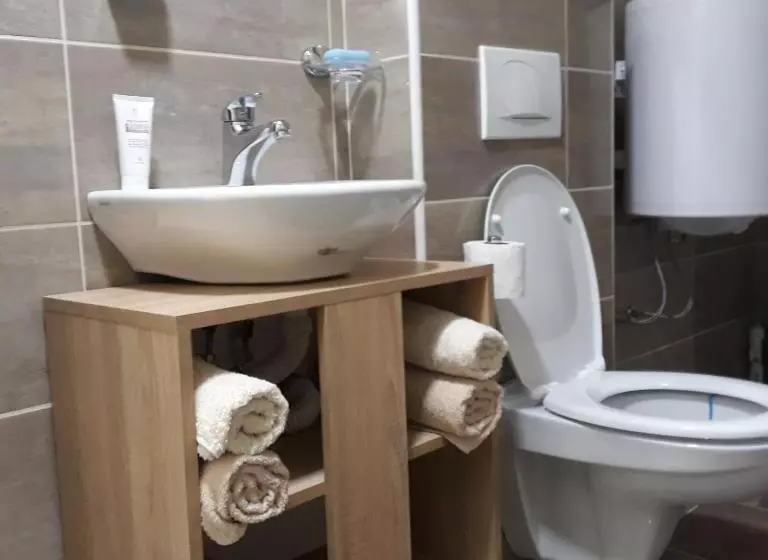 پانسیون Apartman Amalfi