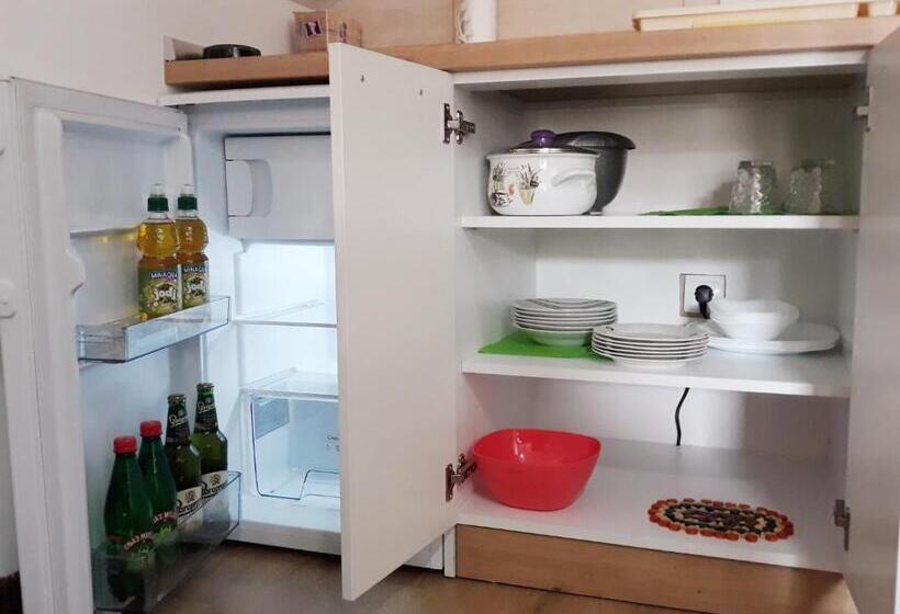 پانسیون Apartman Amalfi