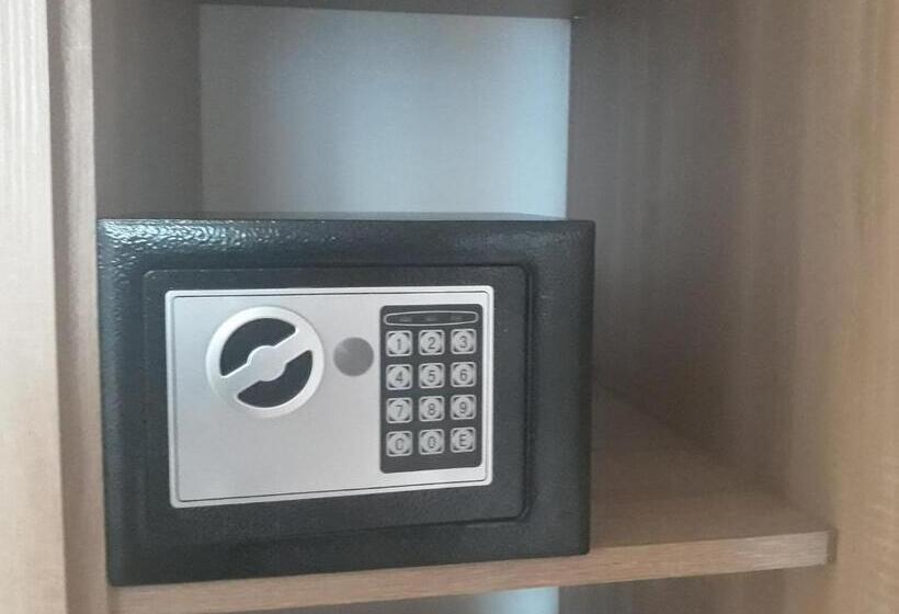 پانسیون Apartman Amalfi