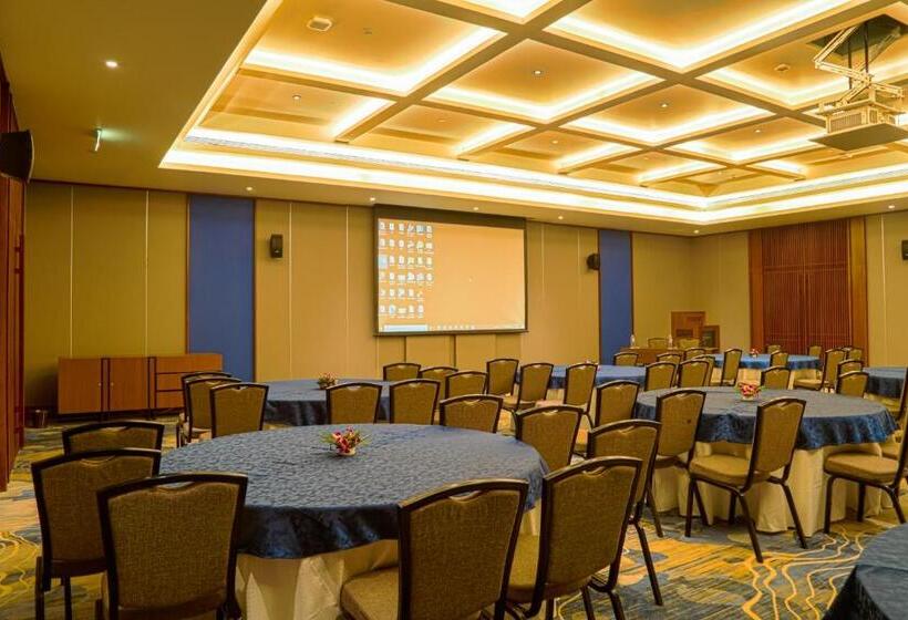 Resort Club Mahindra Assonora