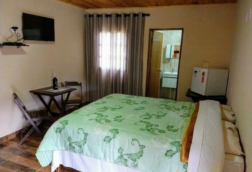 Albergue Pousada Caminho Das Araucárias