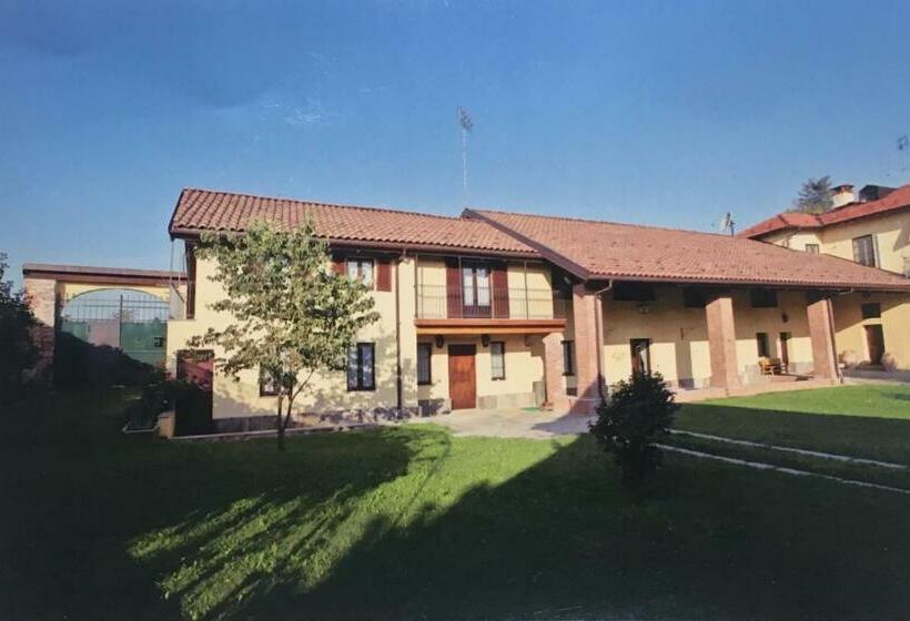 تختخواب و صبحانه Cascina Tetto Del Priore