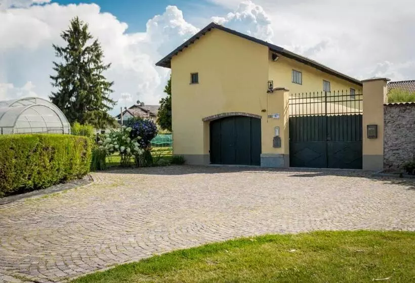 تختخواب و صبحانه Cascina Tetto Del Priore