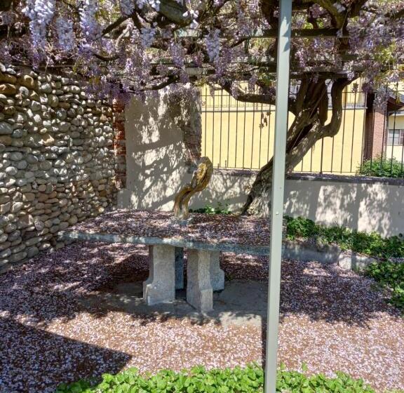 تختخواب و صبحانه Cascina Tetto Del Priore