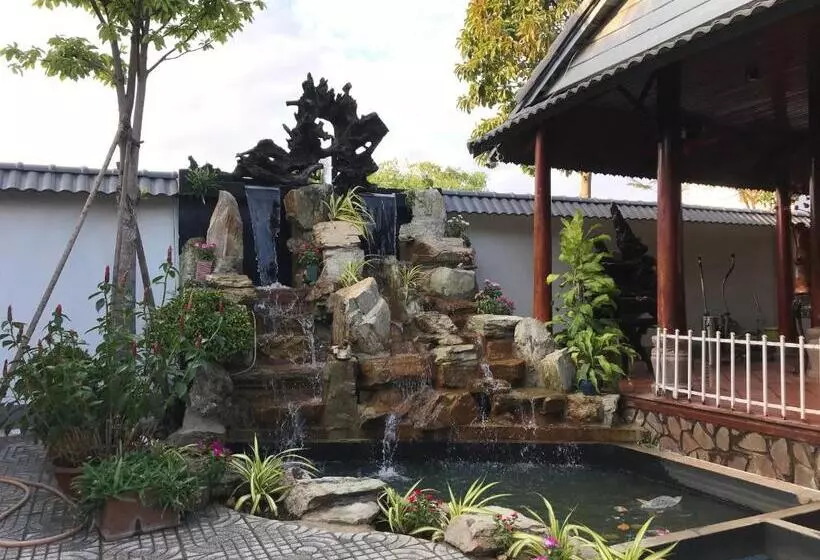 هتل An Hoà Ii