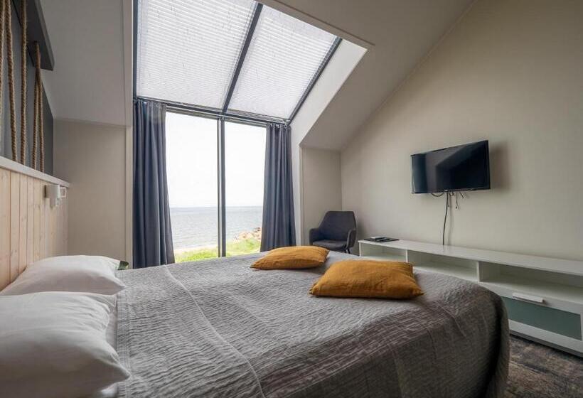 هتل Tulivee Villa