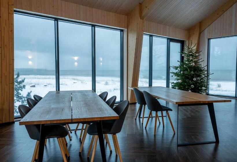 هتل Tulivee Villa