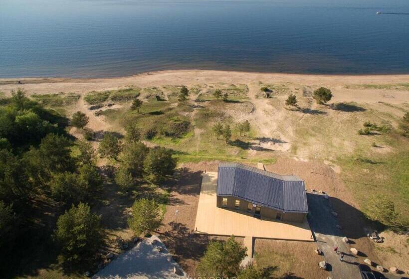 هتل Tulivee Villa