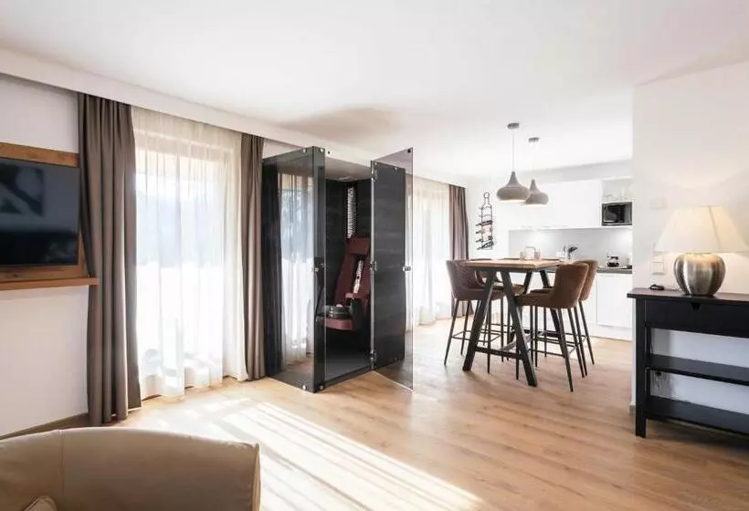 Hotelli Viktorias Home Kufstein