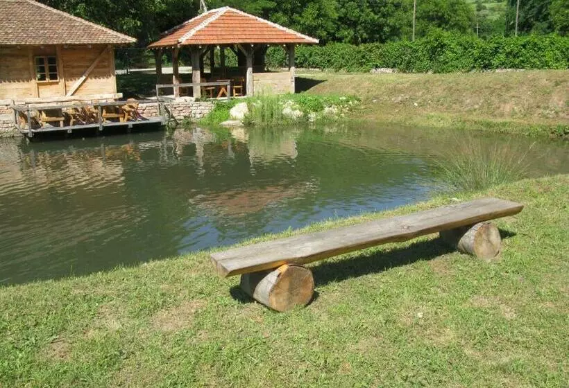 هتل Vodenica Lug