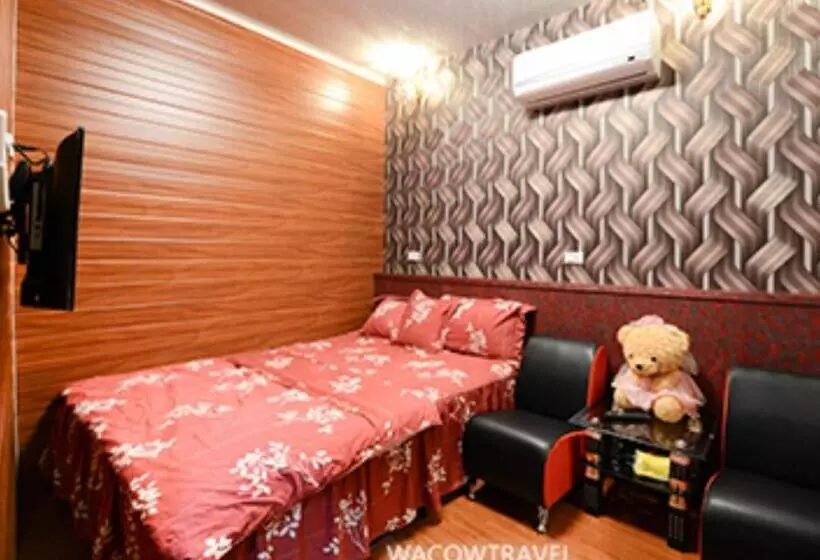 پانسیون Full House B&b