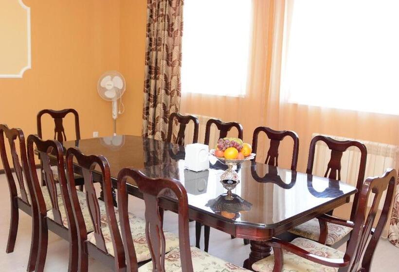 هاستل Mini Hotel Tulpar