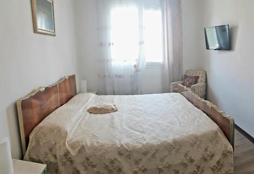 مبيت وإفطار Pop Art House Near Venice