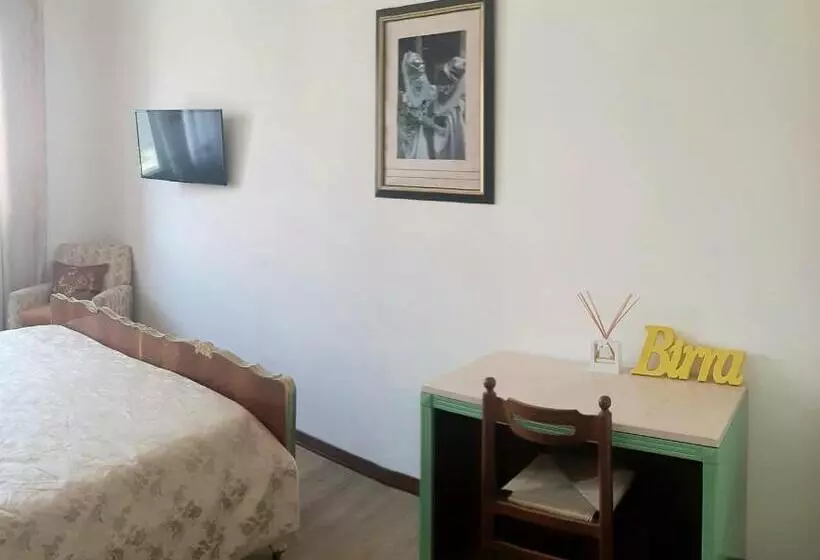 ベッドアンドブレックファースト Pop Art House Near Venice