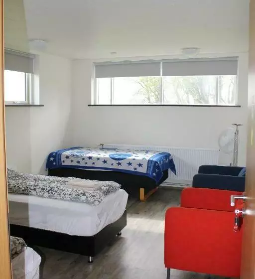 هتل Ljósavatn Guesthouse
