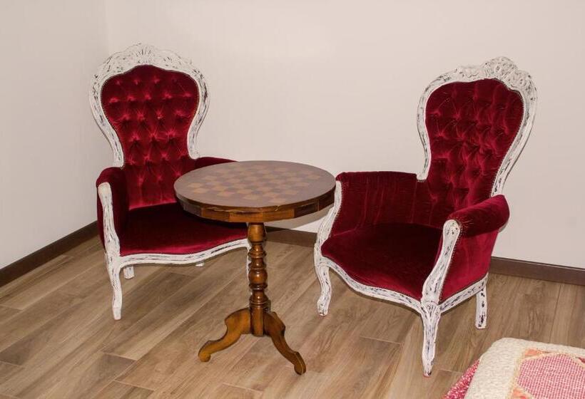 بنسيون Appartamento Degli Alfieri