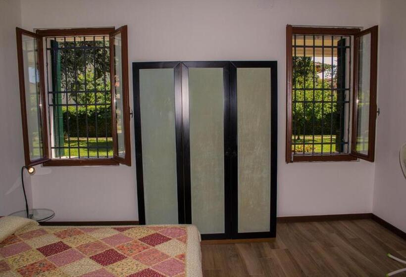 بنسيون Appartamento Degli Alfieri