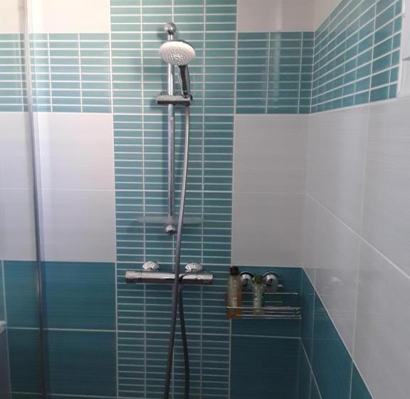 פנסיון Petite Suite Sympa Avoine