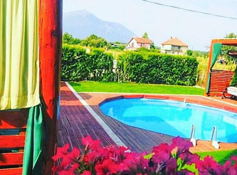 پانسیون Villa Saturea