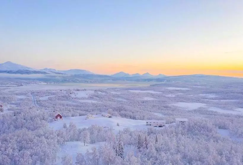 Lomakeskus Aurora Borealis Observatory