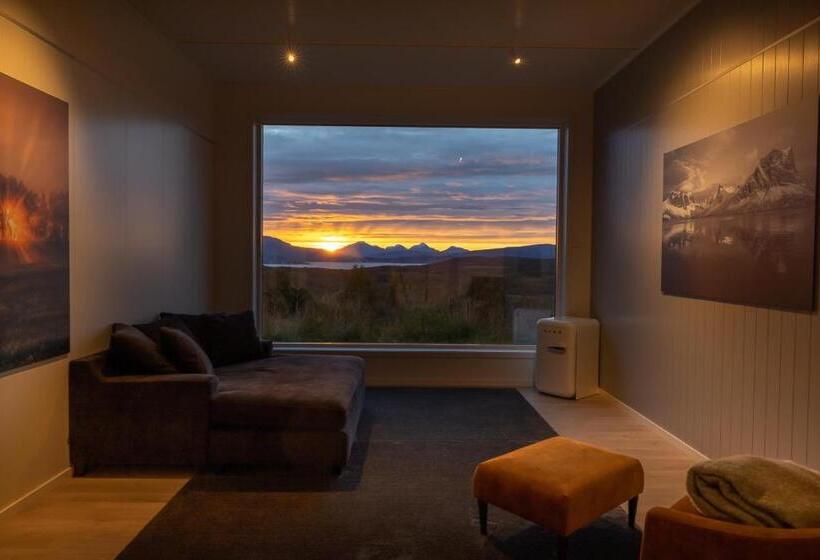 Resort Aurora Borealis Observatory