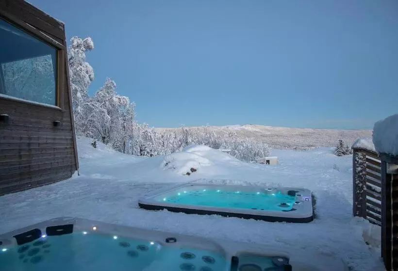 Lomakeskus Aurora Borealis Observatory